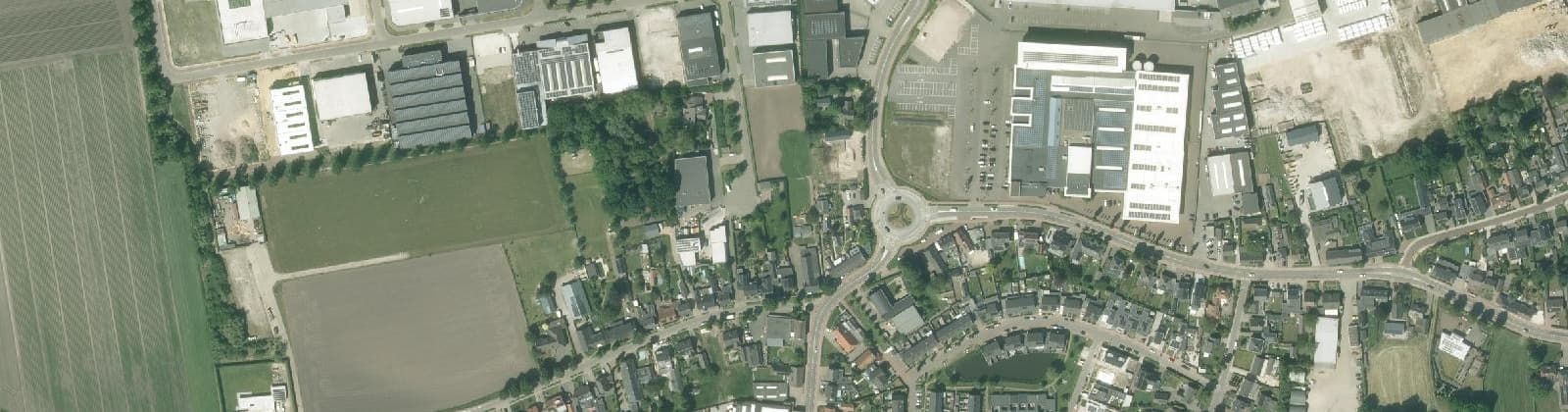 Luchtfoto van Wijk 05 Bergeijk 't Loo