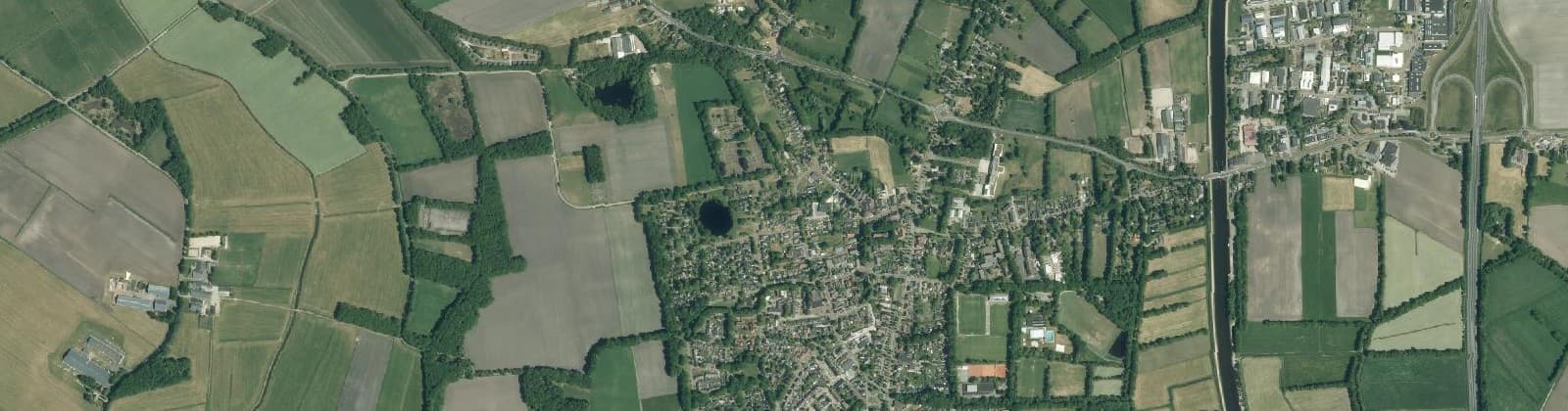 Luchtfoto van Wijk 09 Vries