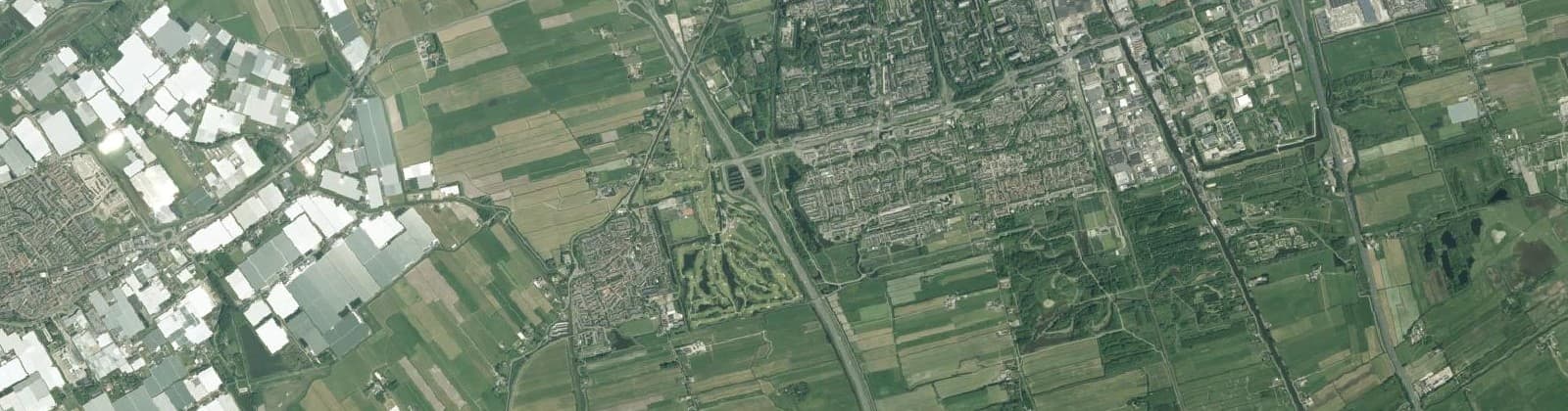 Luchtfoto van Wijk 00 Schipluiden