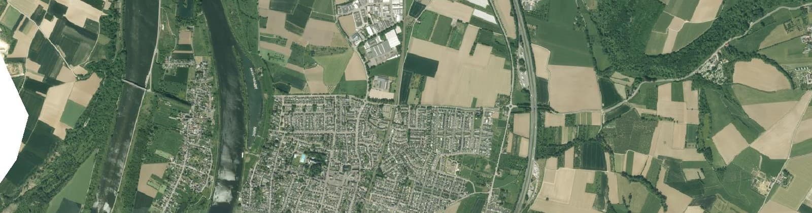 Luchtfoto van Wijk 00 Eijsden