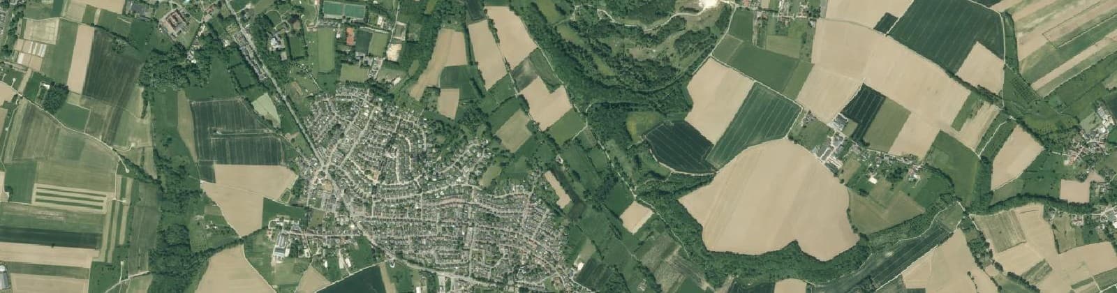 Luchtfoto van Wijk 03 Cadier en Keer