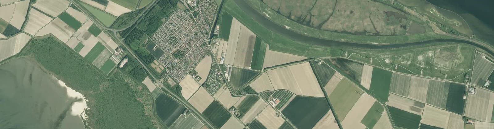 Luchtfoto van Stellendam