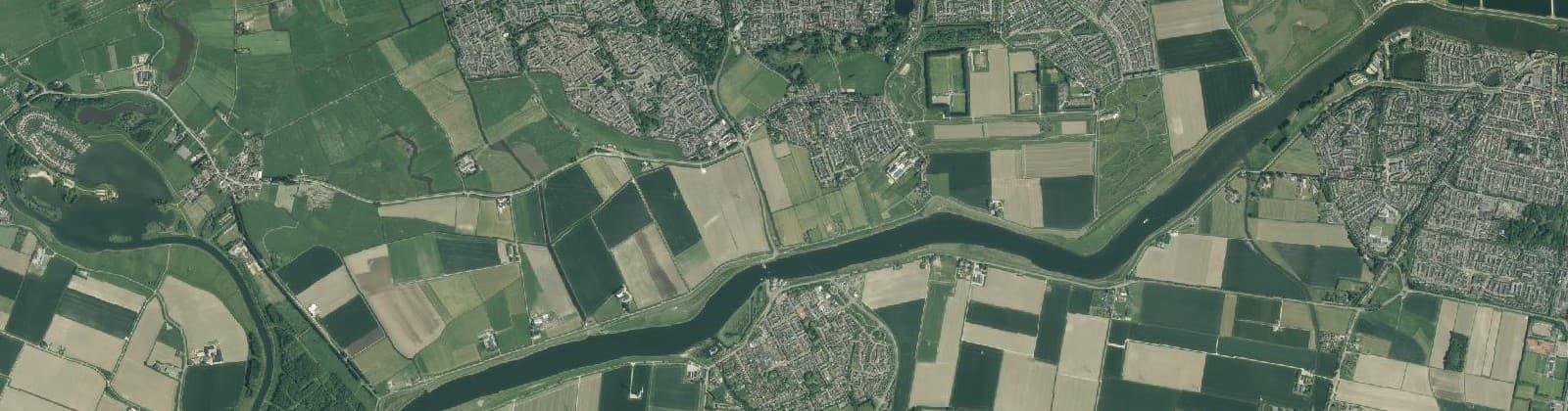 Luchtfoto van Hekelingen