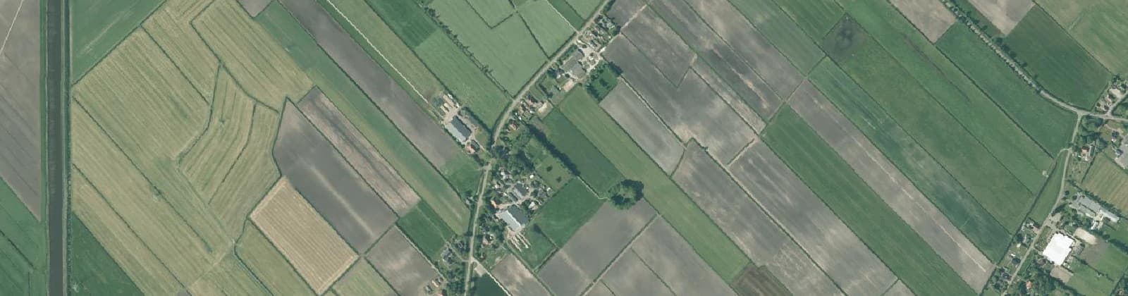 Luchtfoto van Wijk 33 Ouwster-Nijega