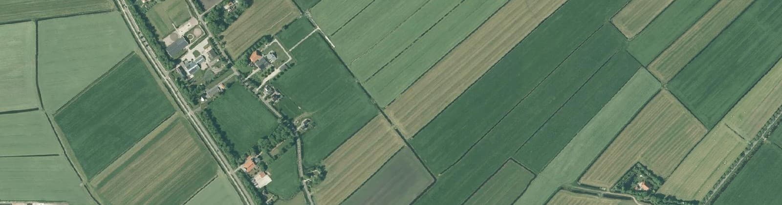 Luchtfoto van Wijk 44 Snikzwaag