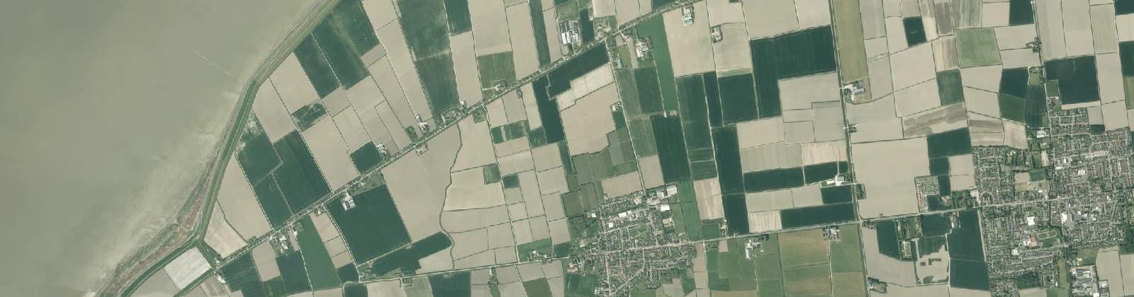 Luchtfoto van St.-Jacobiparochie