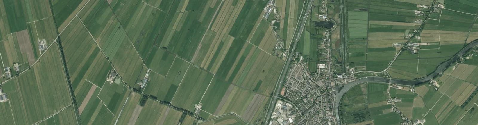 Luchtfoto van Meerkerk buitengebied