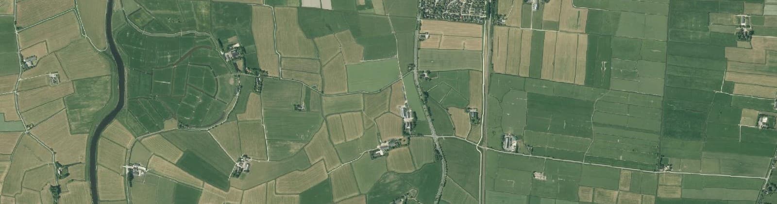Luchtfoto van Sauwerd