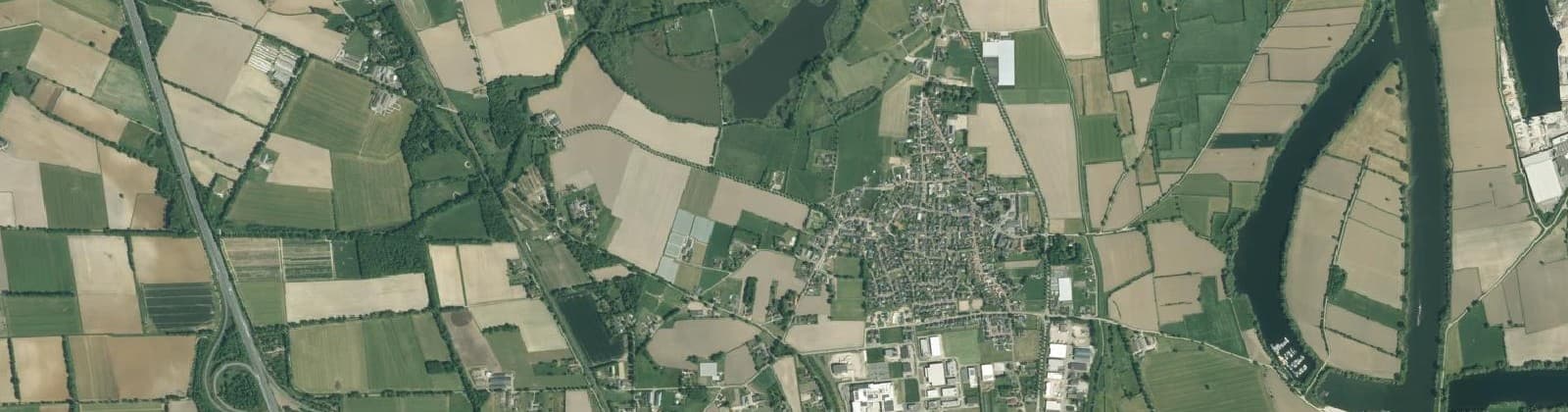 Luchtfoto van Beugen