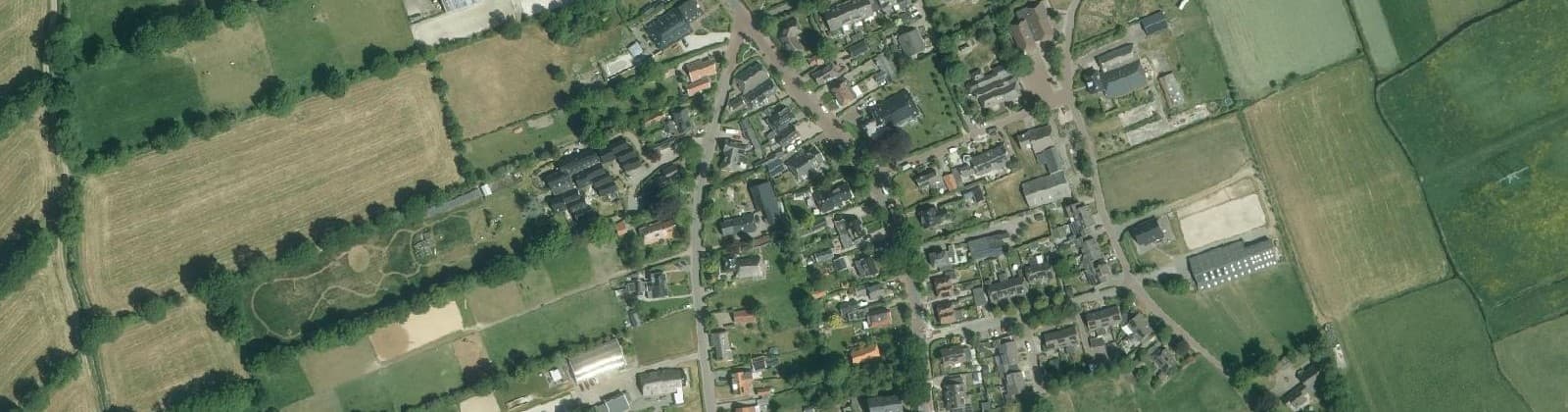 Luchtfoto van Onnen Dorp