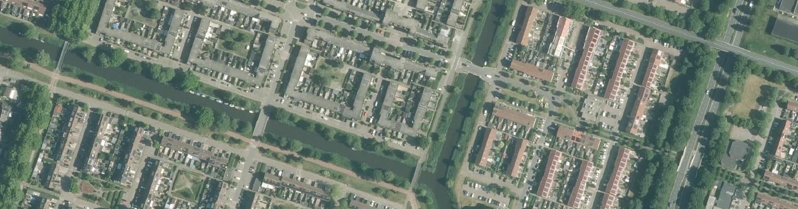 Luchtfoto van Kruidenwijk Midden-oost