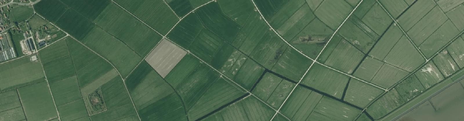 Luchtfoto van Verspreide huizen Lies-Zuid