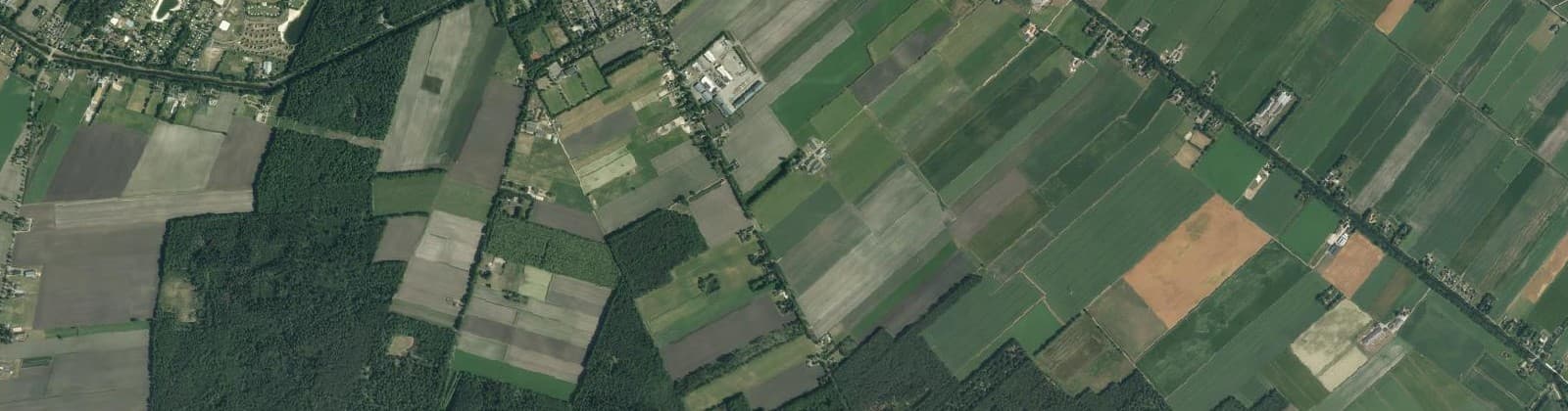 Luchtfoto van Verspreide huizen Schoonoord