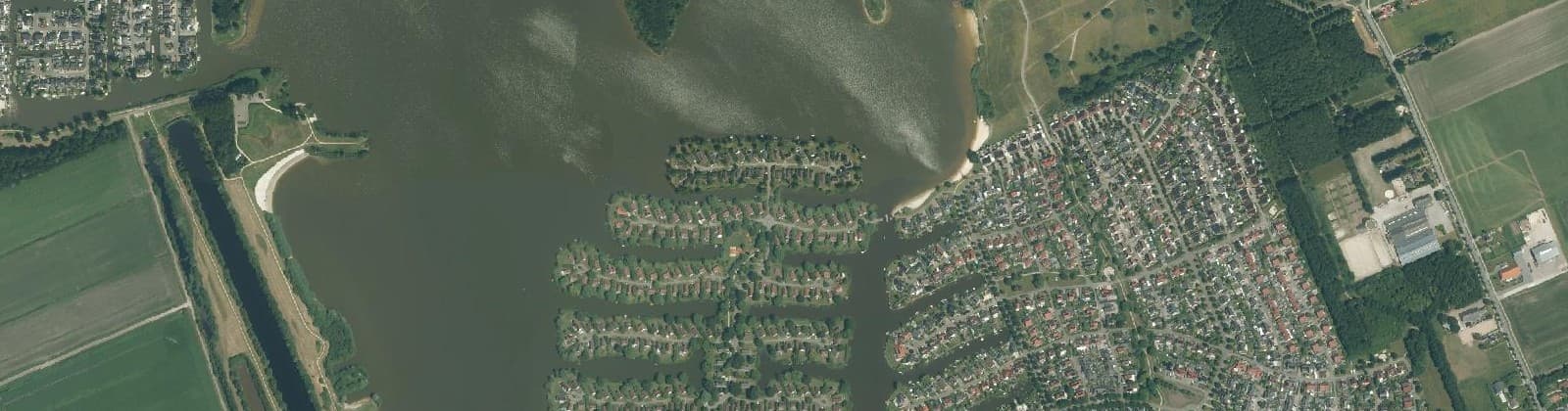 Luchtfoto van Parc Sandur