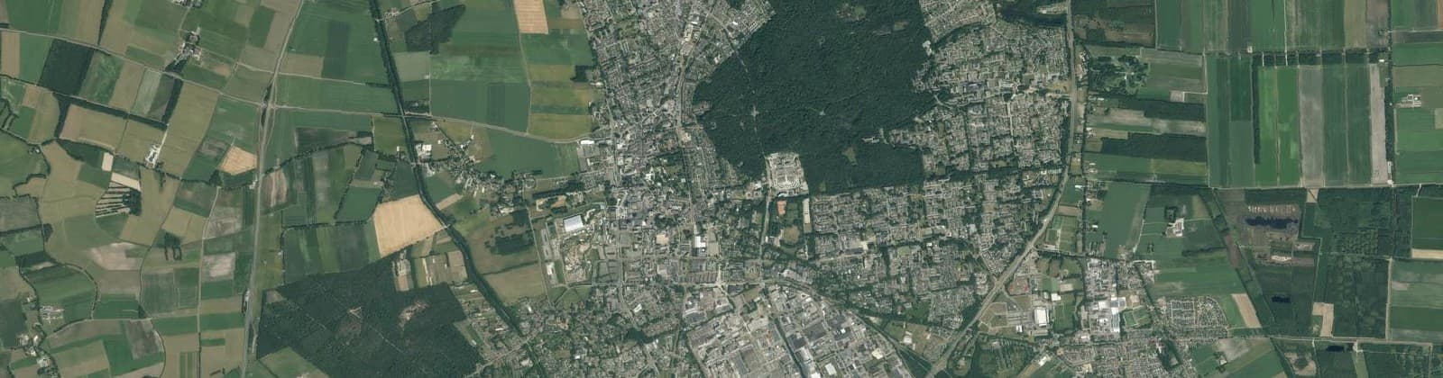 Luchtfoto van Verspreide huizen Emmen