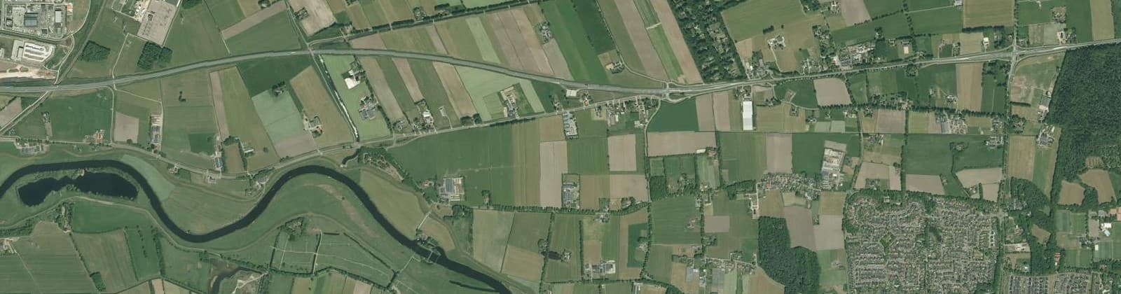Luchtfoto van Verspreide huizen Ankum
