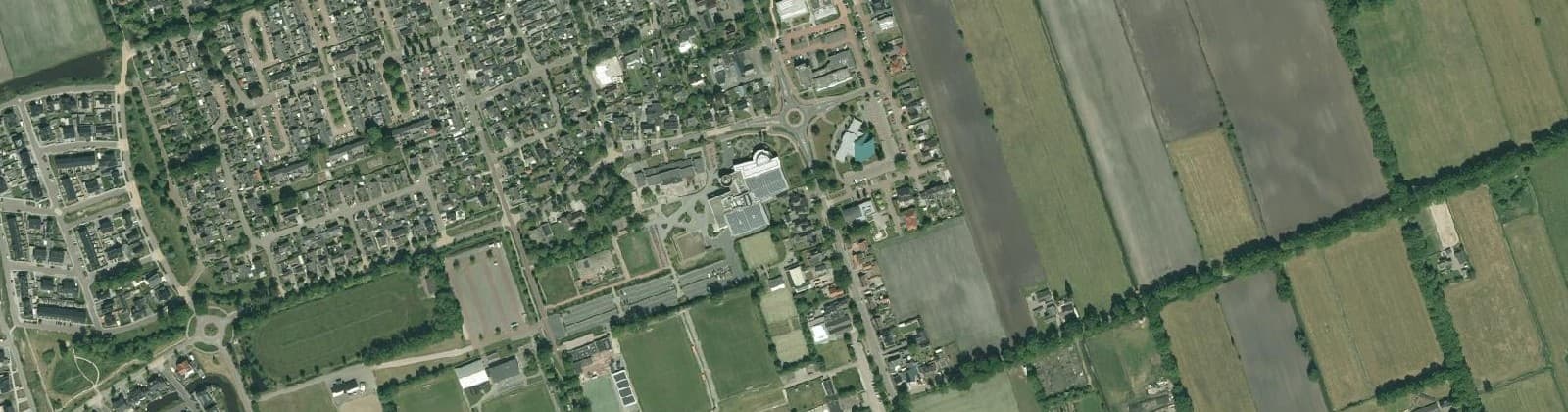 Luchtfoto van Nieuwleusen Centrum-noord