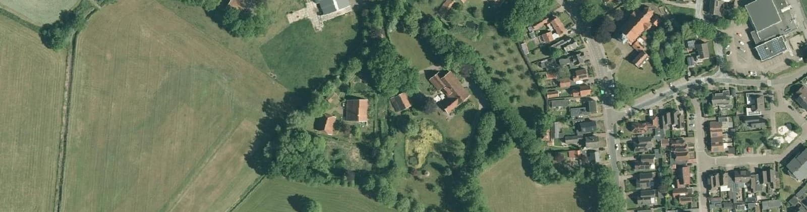 Luchtfoto van Buurse kern