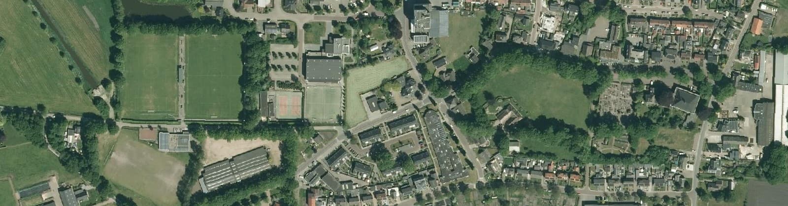 Luchtfoto van Dorp Haarle