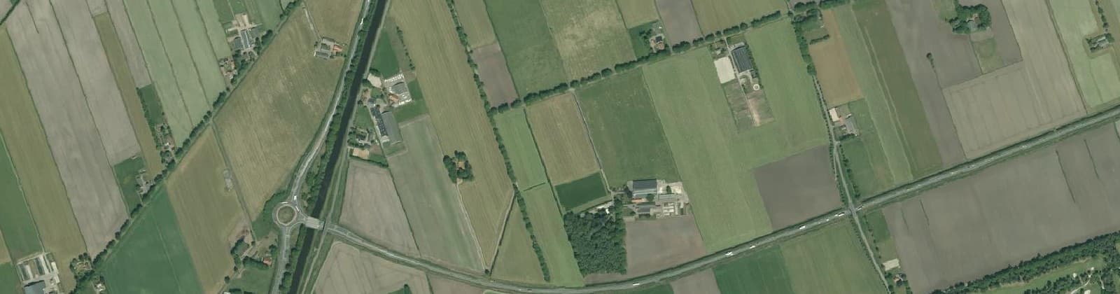 Luchtfoto van Buurtschap Ommerbos-Ommerkanaal