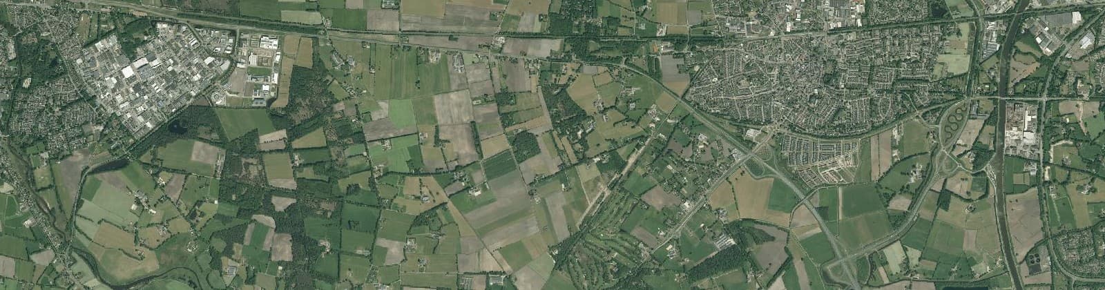 Luchtfoto van Verspreide huizen Huurne II