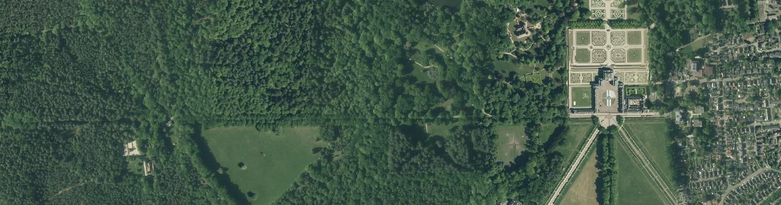 Luchtfoto van Paleispark