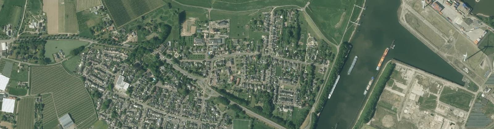 Luchtfoto van Weurt-Noord