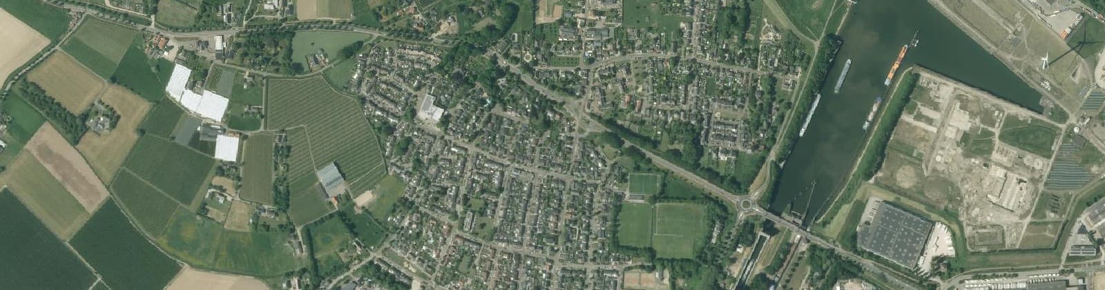Luchtfoto van Weurt-Zuid