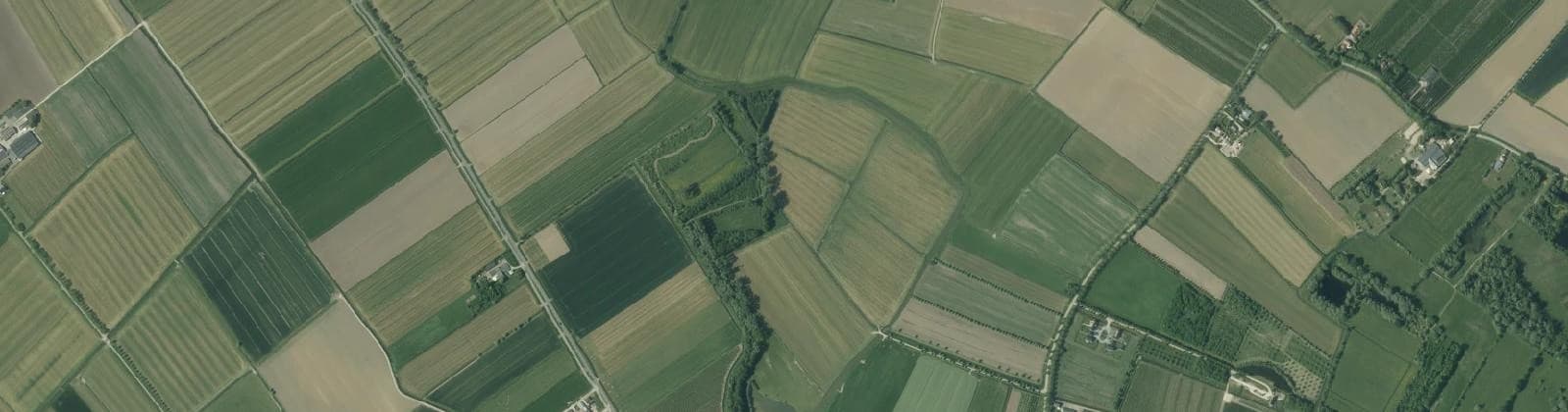 Luchtfoto van Verspr.h. poldergebied Buurmalsen