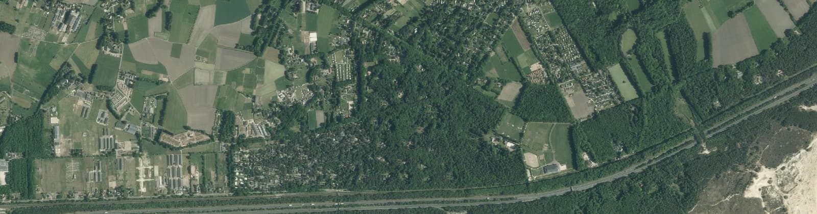 Luchtfoto van Hierden De Duinen