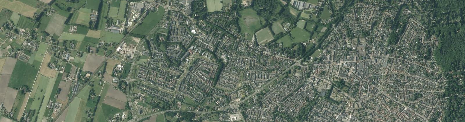 Luchtfoto van Putten-Stationsstraat industriegebied