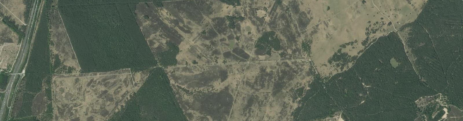 Luchtfoto van Verspreide huizen Imbosch en Terlet