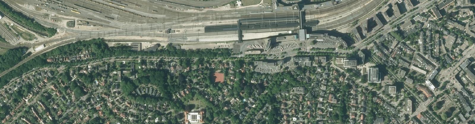 Luchtfoto van Stationsbuurt