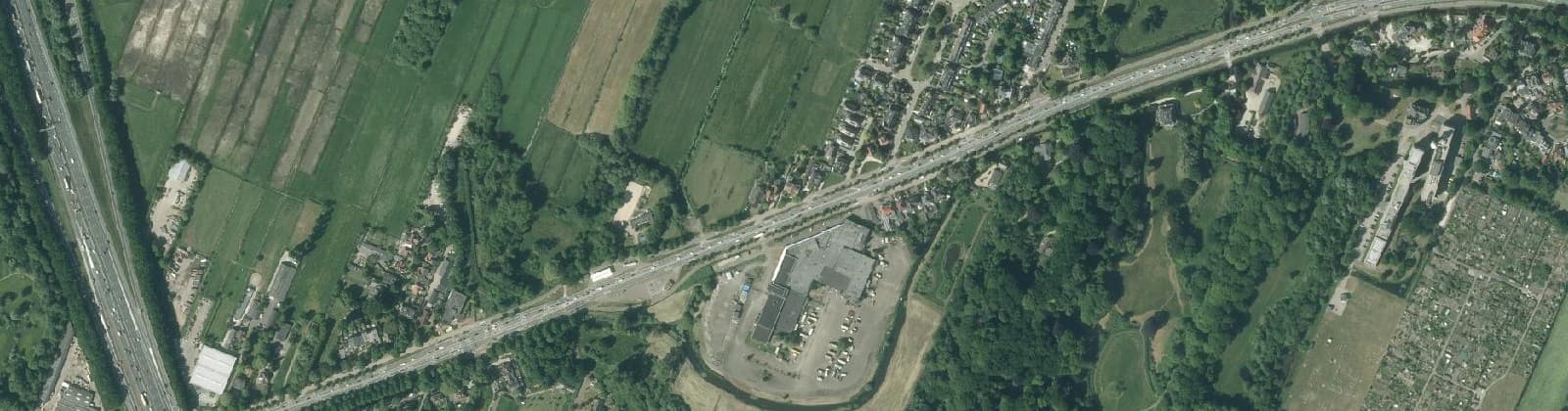 Luchtfoto van De Bilt Zuid