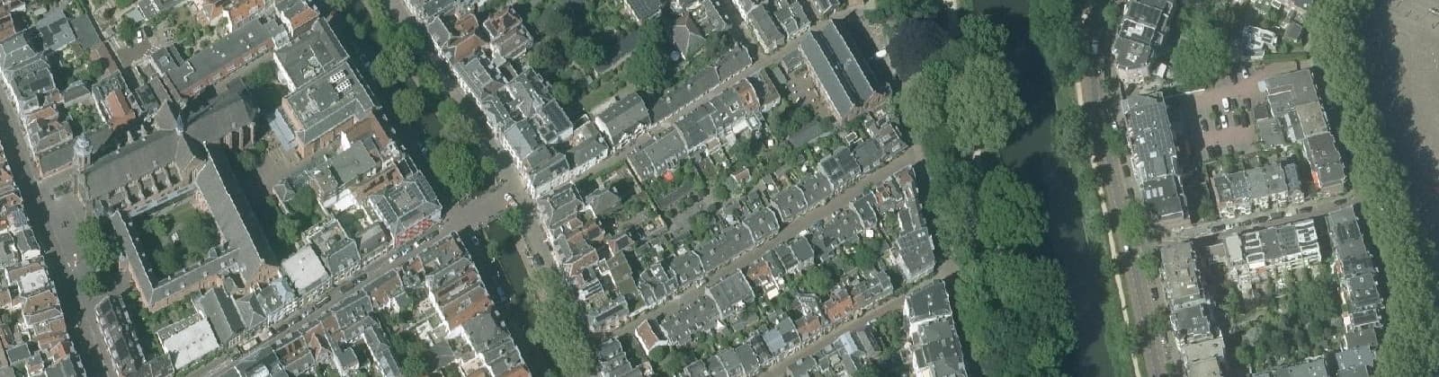 Luchtfoto van Nieuwegracht-Oost