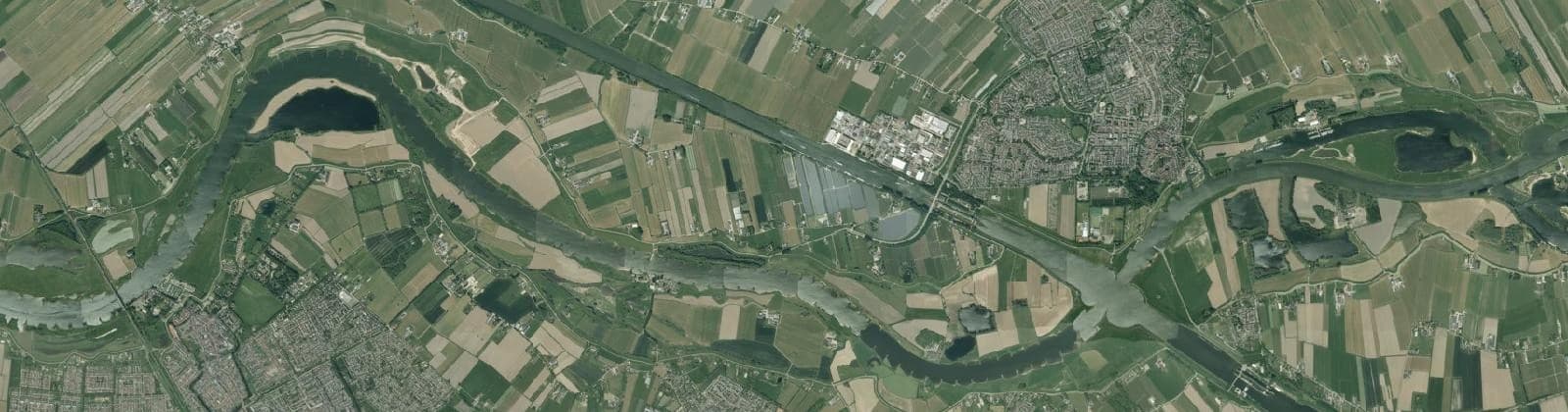 Luchtfoto van Buitengeb. ten Z. v. Amsterdam-Rijnkanaa
