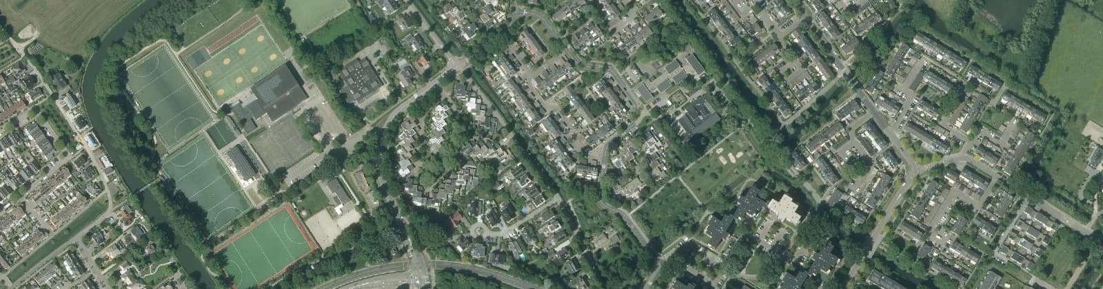 Luchtfoto van IJsselveld-West