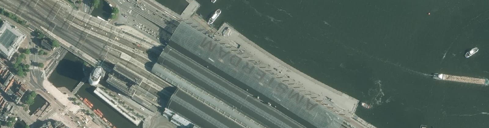 Luchtfoto van Stationsplein e.o.