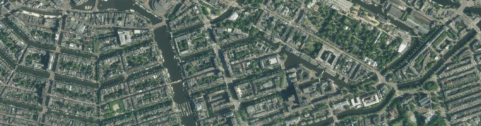 Luchtfoto van Weesperbuurt