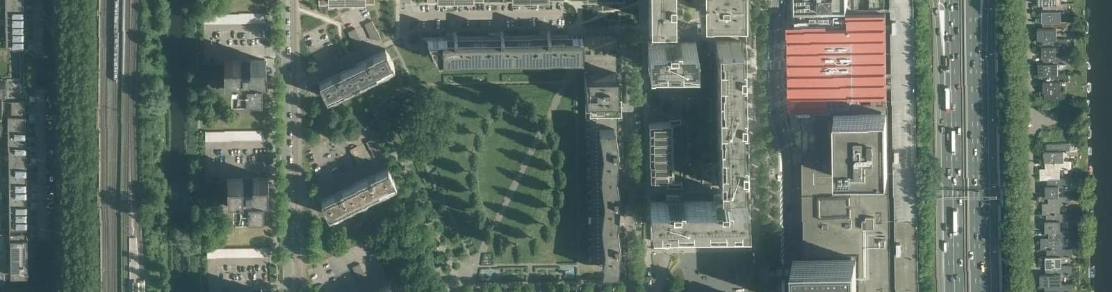 Luchtfoto van Koningin Wilhelminaplein