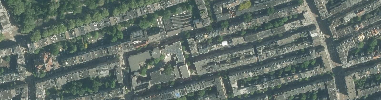 Luchtfoto van Van der Helstpleinbuurt