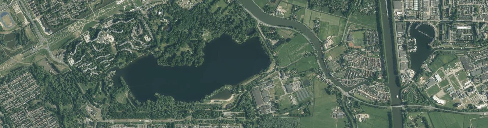 Luchtfoto van Gaasperplas