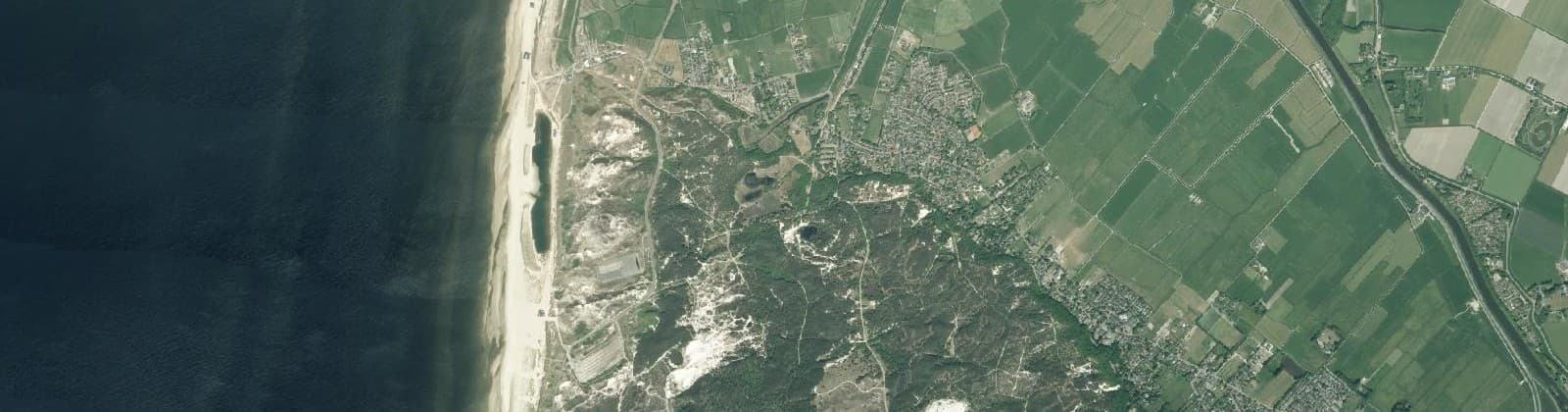 Luchtfoto van Groet met Hargen