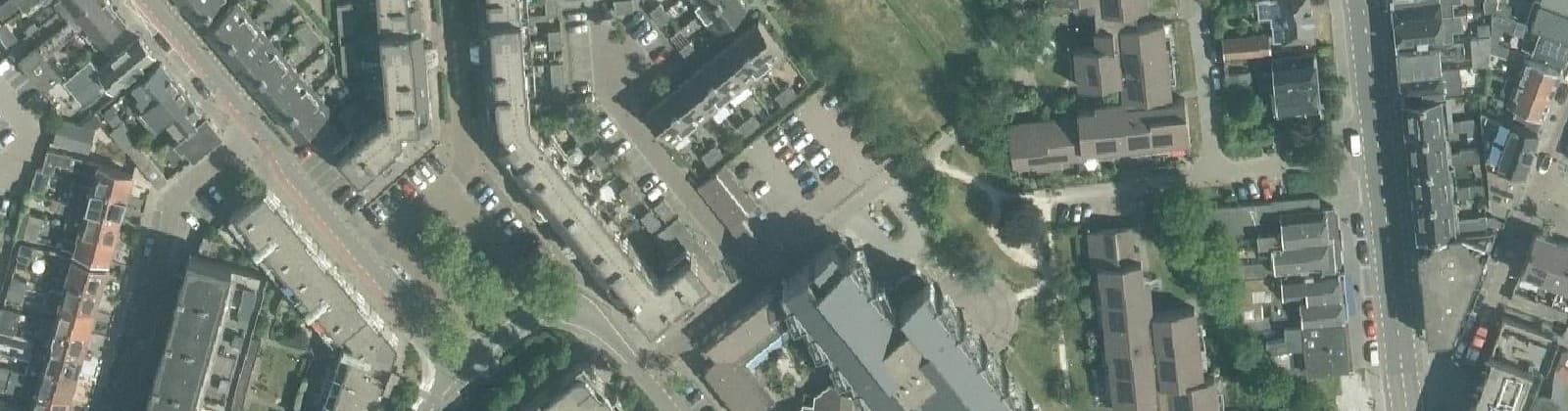 Luchtfoto van Wijkertoren