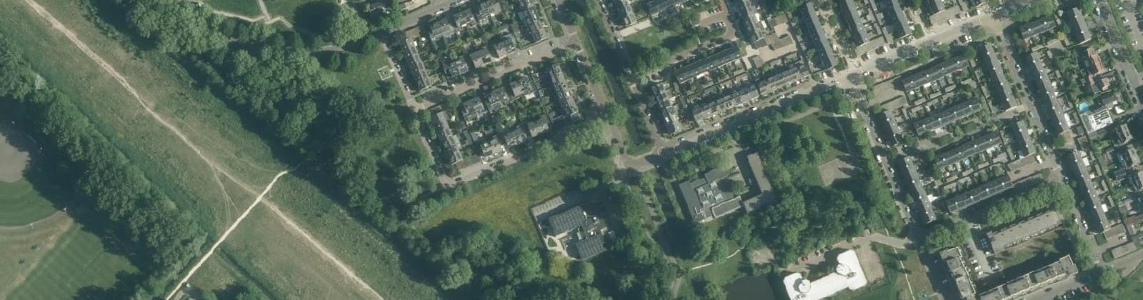 Luchtfoto van Badhoevedorp Antoniushoeve
