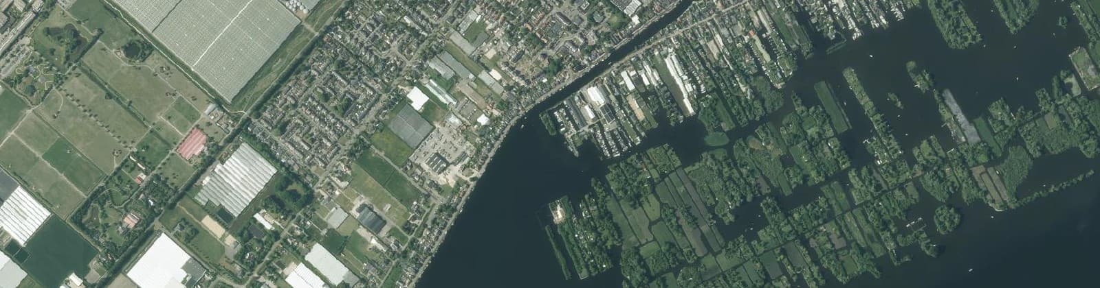 Luchtfoto van Rijsenhout Dijk