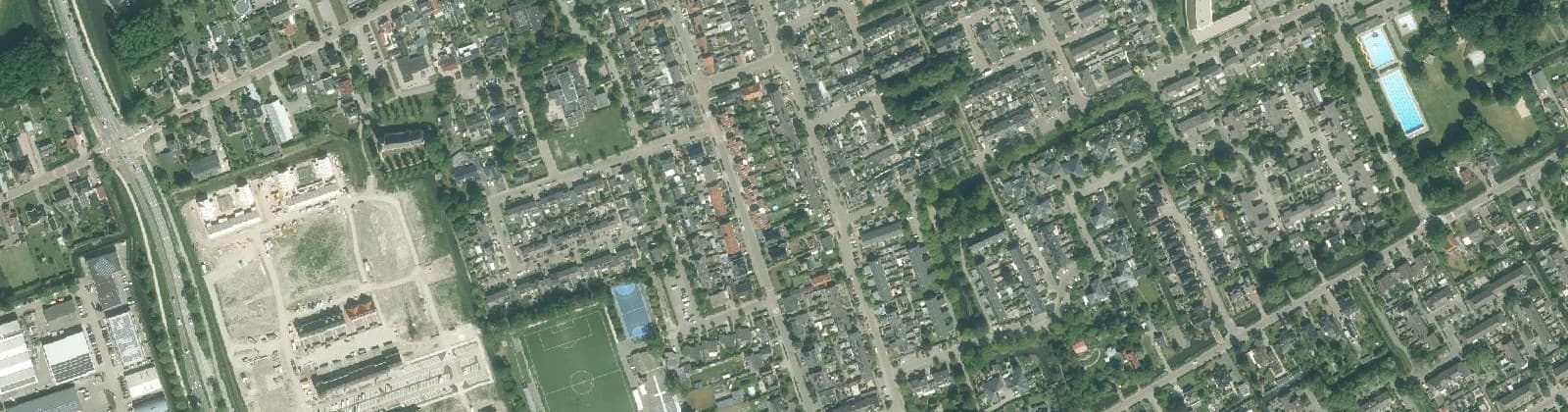 Luchtfoto van Zwaag - Buurt 30 01