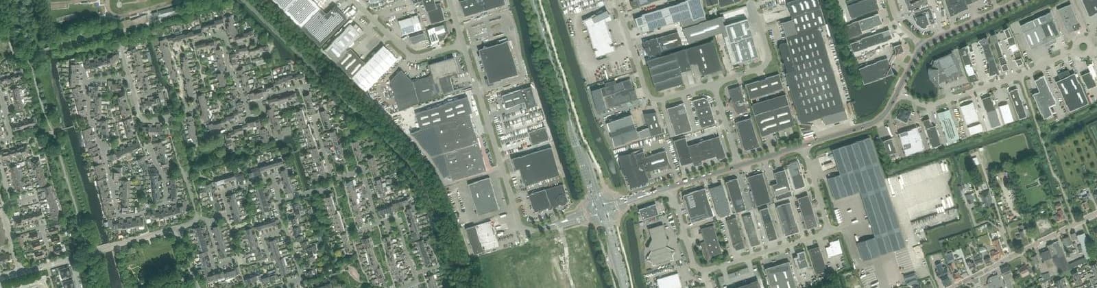 Luchtfoto van Zwaag - Buurt 30 04