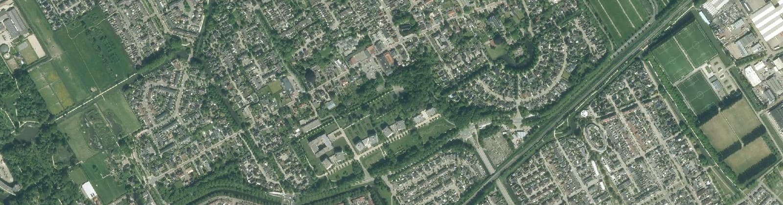 Luchtfoto van Blokker - Buurt 31 01