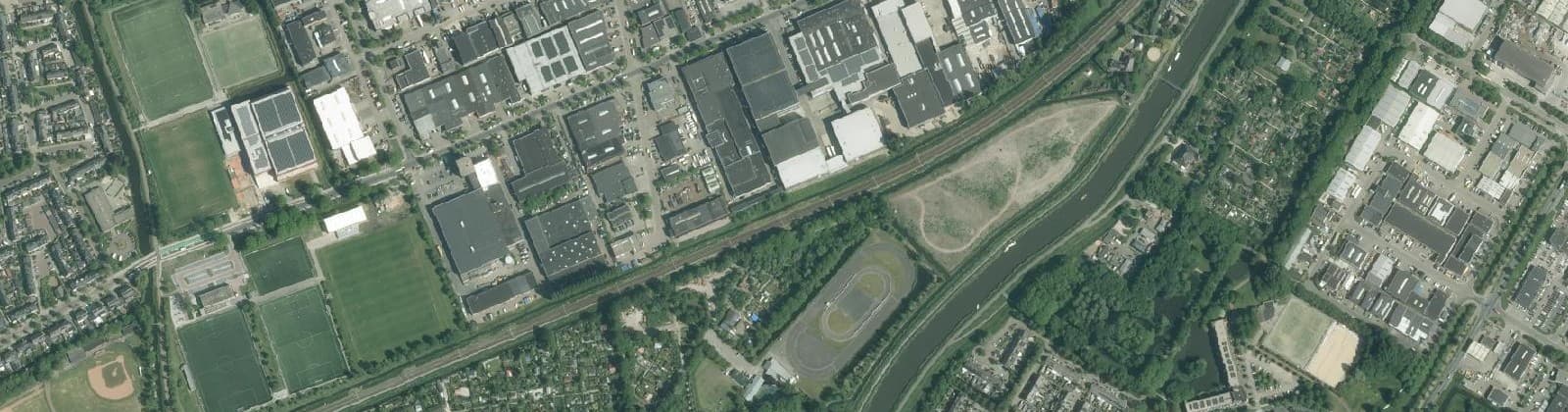 Luchtfoto van Dwarsgouw